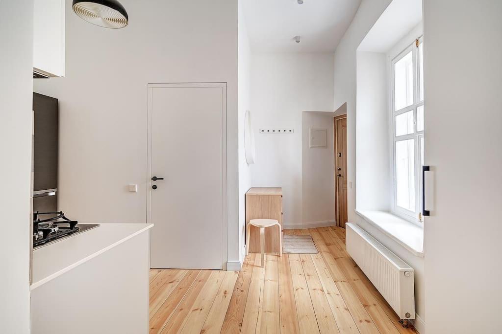 Spacious 2-Bedroom Flat In Old Town By Urban Rent VNO Exterior foto